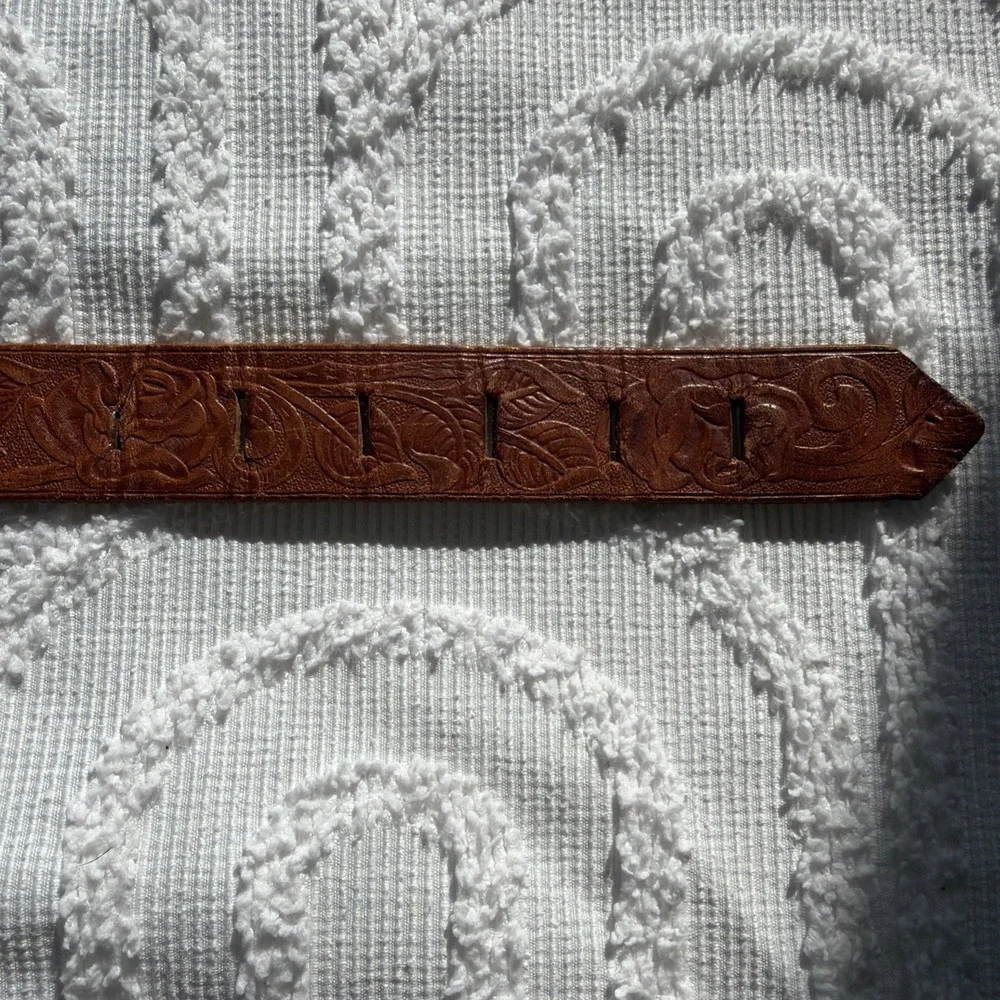 Cowboy Western Belt Boys 26 Brown Leather Excellent Copper Floral Buckle